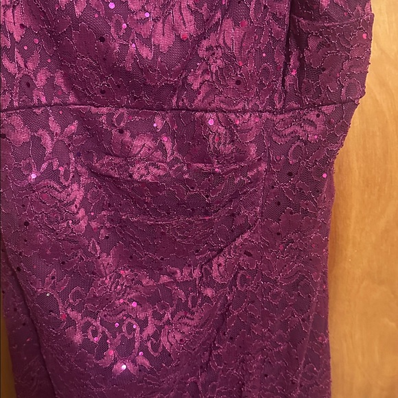 Dress - Picture 4 of 5